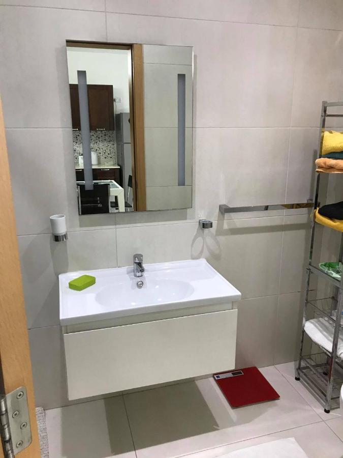 Vbh Apartment St. Julian Malta Saint Julian's Bagian luar foto